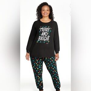 BRAND NEW Black Merry and Bright Lightweight Pajama Set Size XL (16-18)